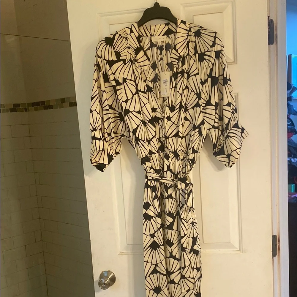 Anthropologie, Macy's Black and White Dolman Sleeve Jumpsuit - Picture 7 of 9
